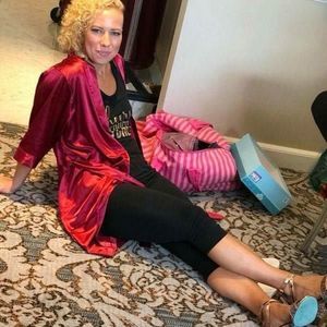 Meet your Posher, Ashley